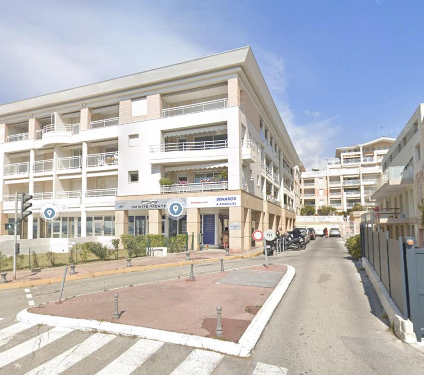 Amour Azur Appartement Pour 2 Avec Jacuzzi Et Terrasse A 2 Minutes De La Mer วาลูริส ภายนอก รูปภาพ